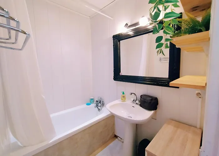 Апартаменти Mounette Etxea Біарріц